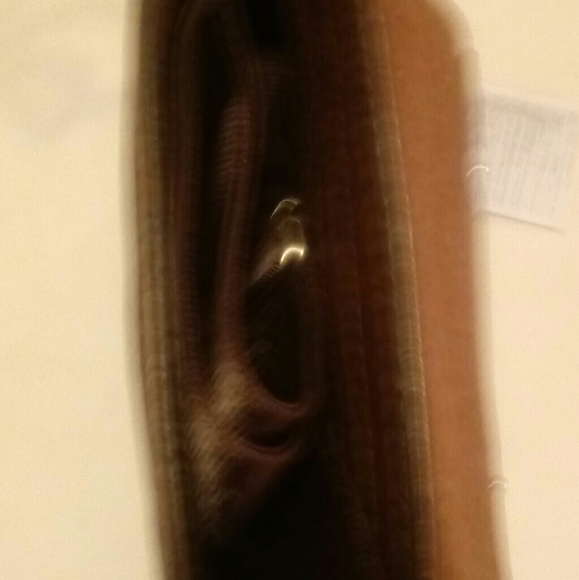 Seoneyu's 3-In-One Handbag Tote Shoulder Bag ! - Picture 2 of 8